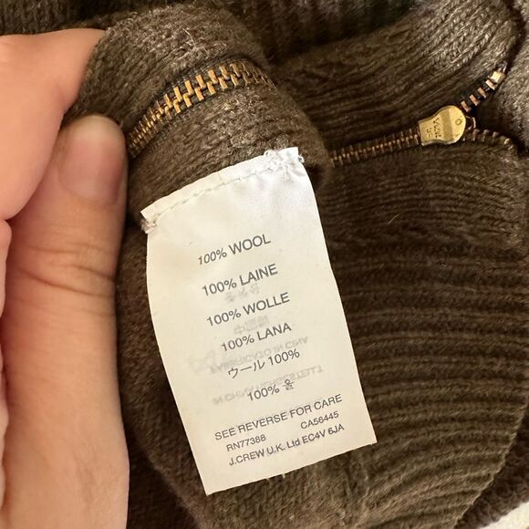 J Crew 100% Wool Olive Green Crewneck Sweater Size S - Picture 5 of 7